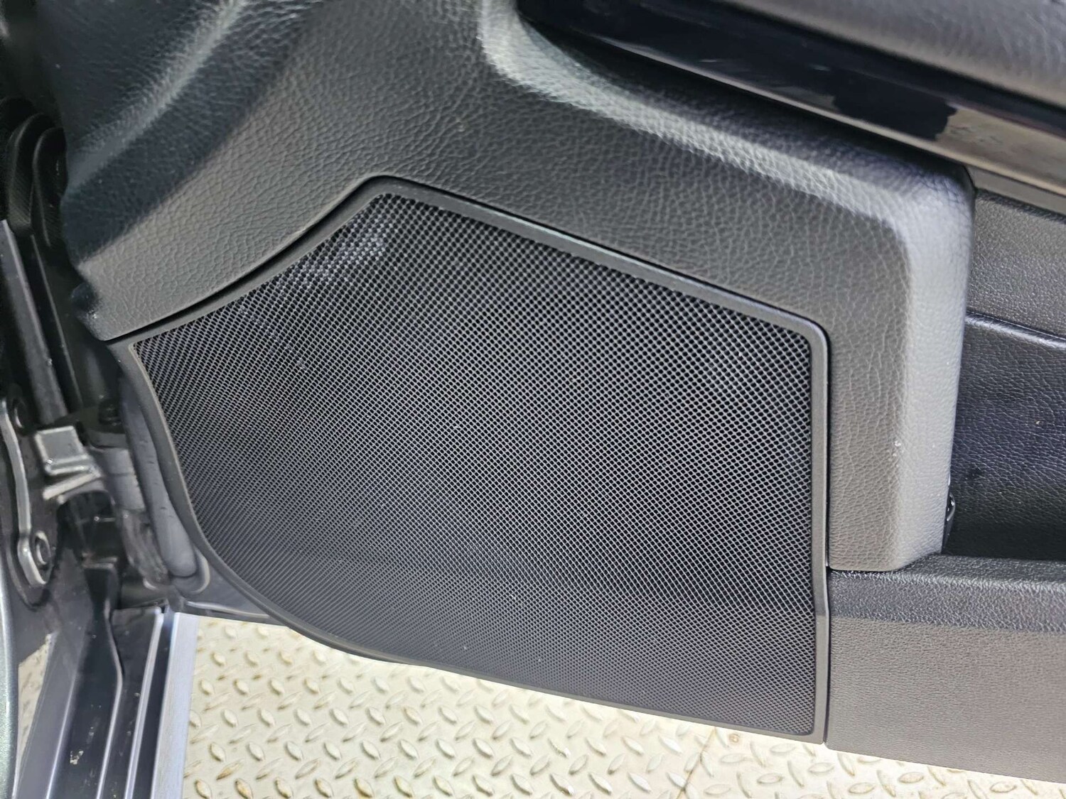 Used Mercedes-Benz E Class 2015 for sale - 78083581: Photo 57