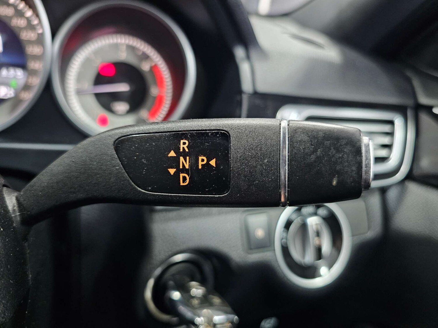 Used Mercedes-Benz E Class 2015 for sale - 78083581: Photo 67