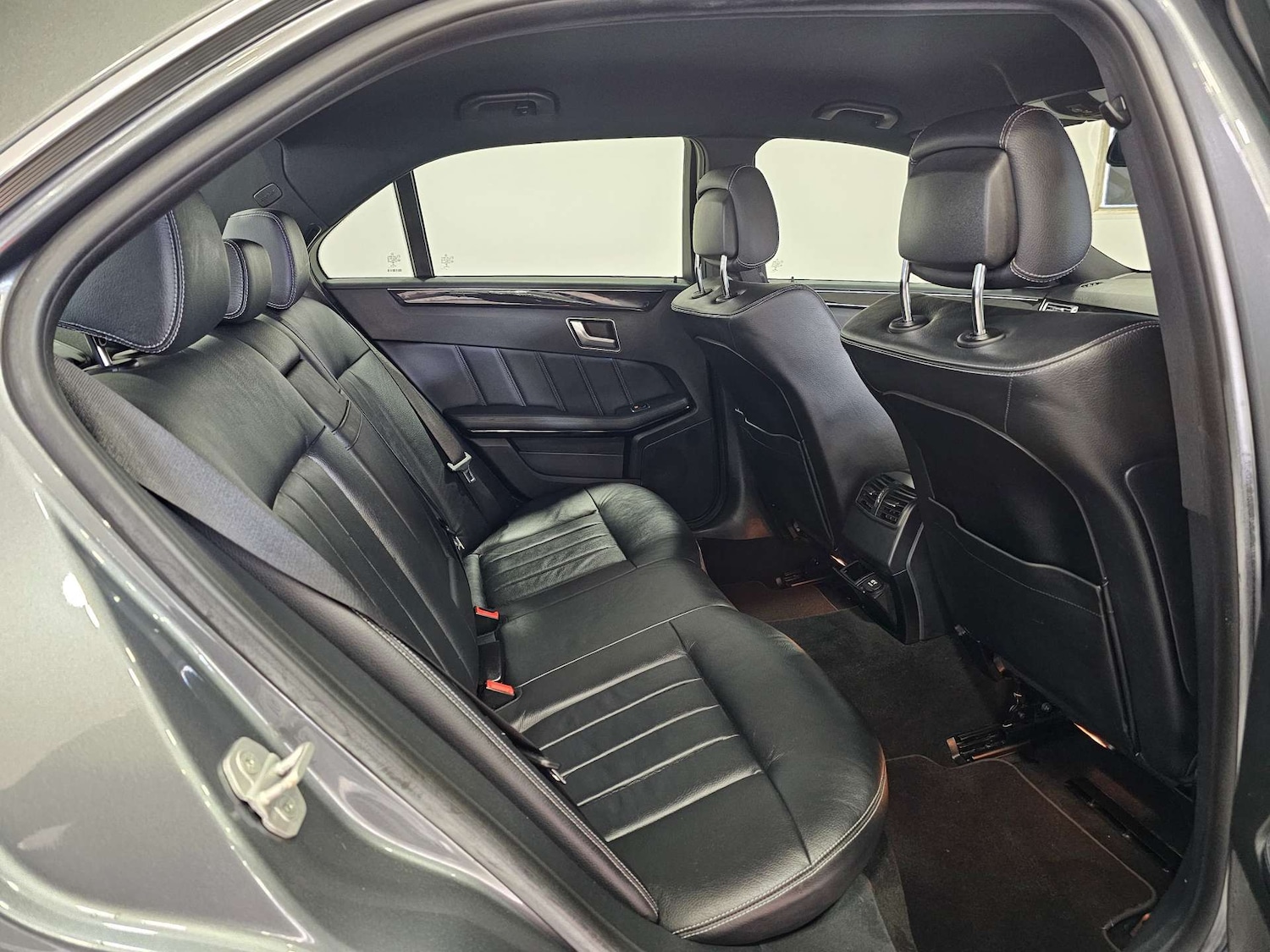 Used Mercedes-Benz E Class 2015 for sale - 78083581: Photo 79