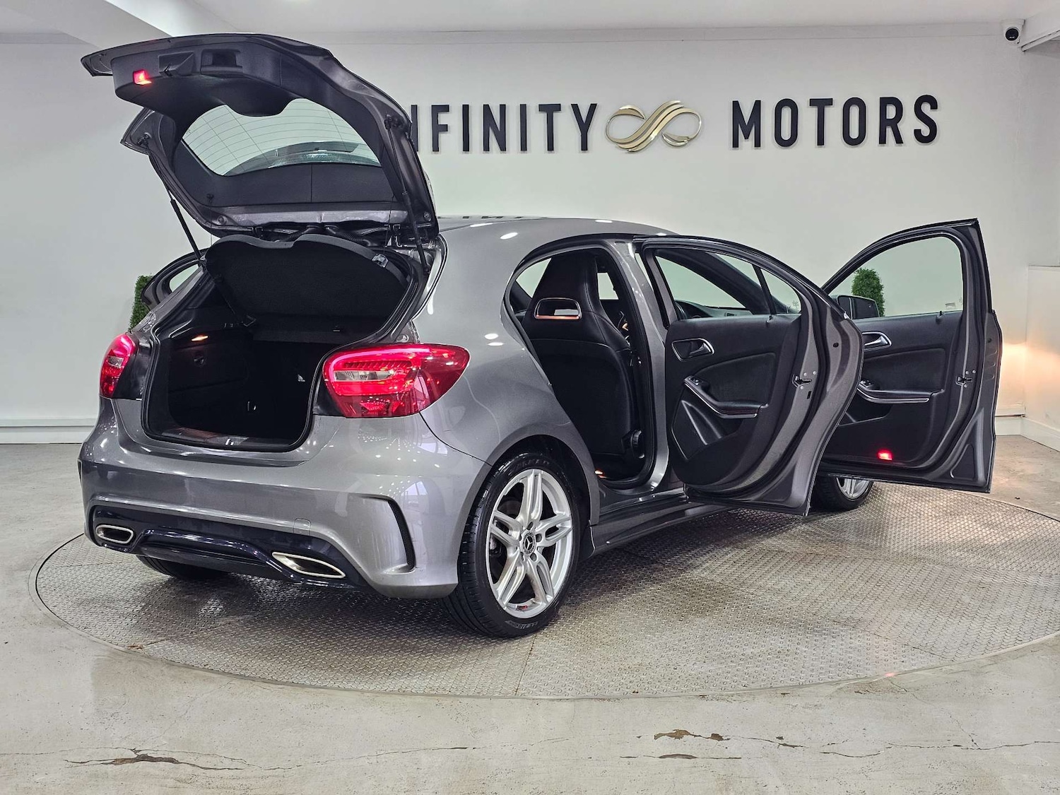 Used Mercedes-Benz A-Class 2018 for sale - 77797063: Photo 49