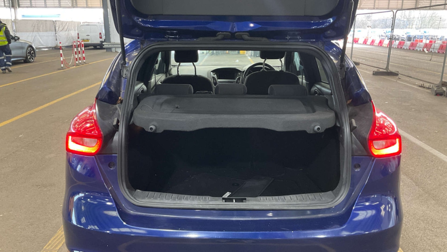 Used Ford Focus 2017 for sale - 77900973: Photo 9