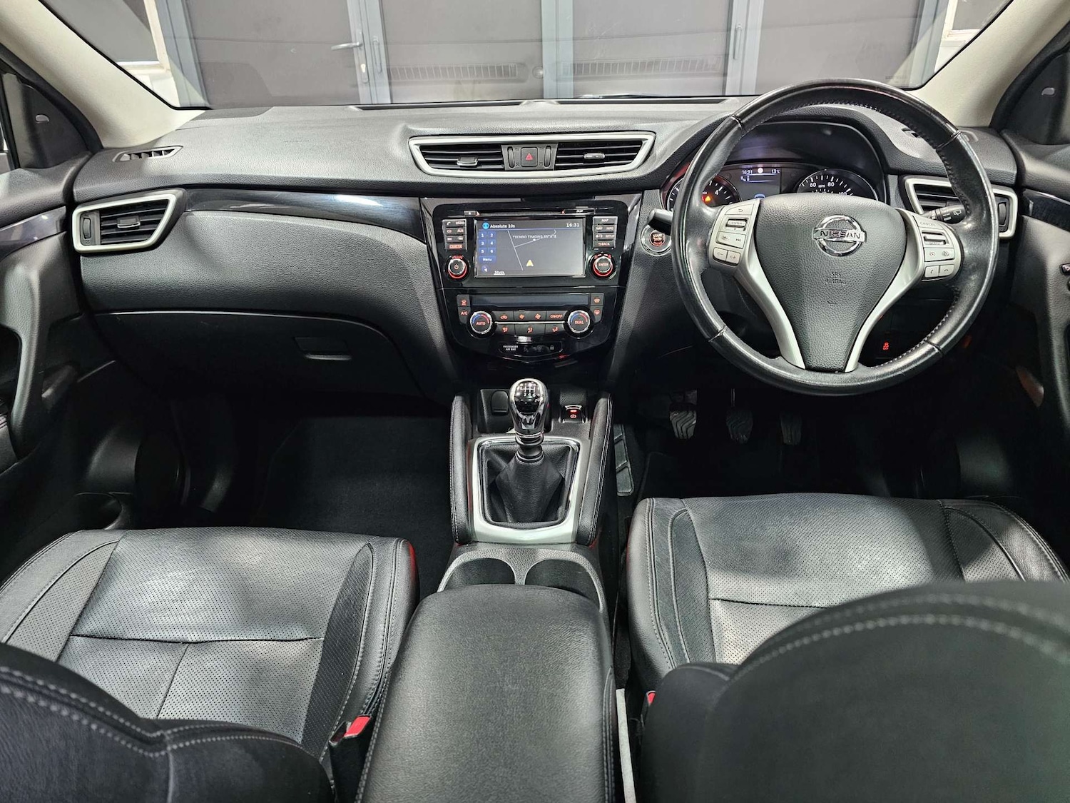 Used Nissan Qashqai 2016 for sale - 77805503: Photo 13