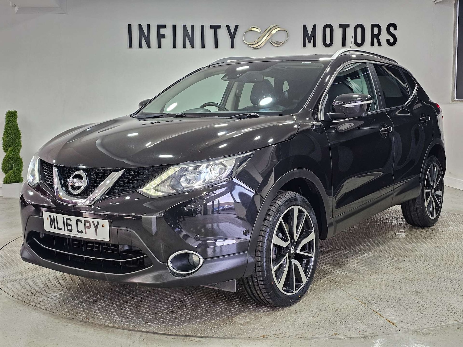 Used Nissan Qashqai 2016 for sale - 77805503: Photo 4
