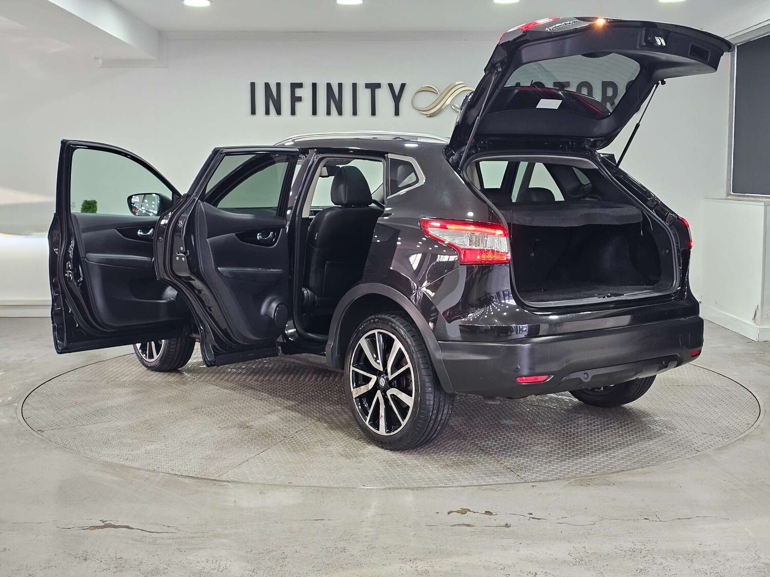 Used Nissan Qashqai 2016 for sale - 77805503: Photo 47