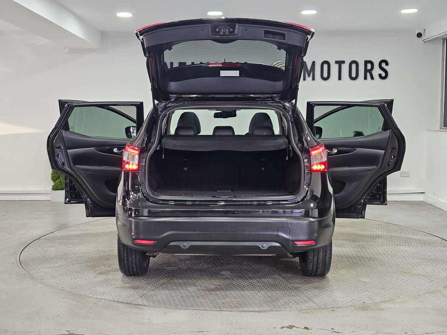 Used Nissan Qashqai 2016 for sale - 77805503: Photo 48