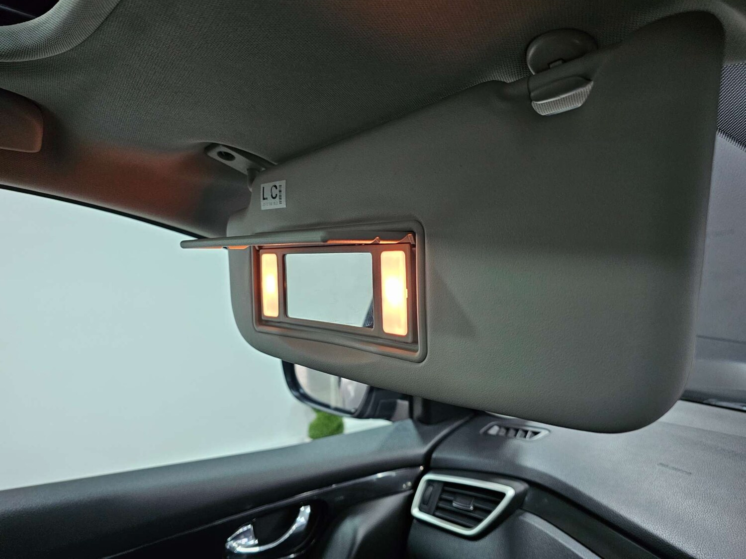 Used Nissan Qashqai 2016 for sale - 77805503: Photo 73