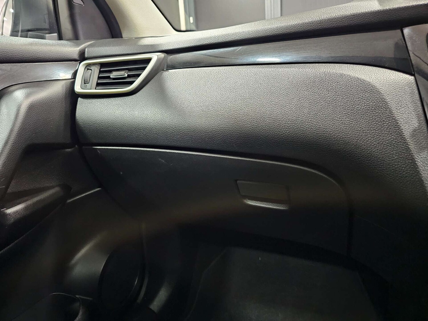 Used Nissan Qashqai 2016 for sale - 77805503: Photo 74