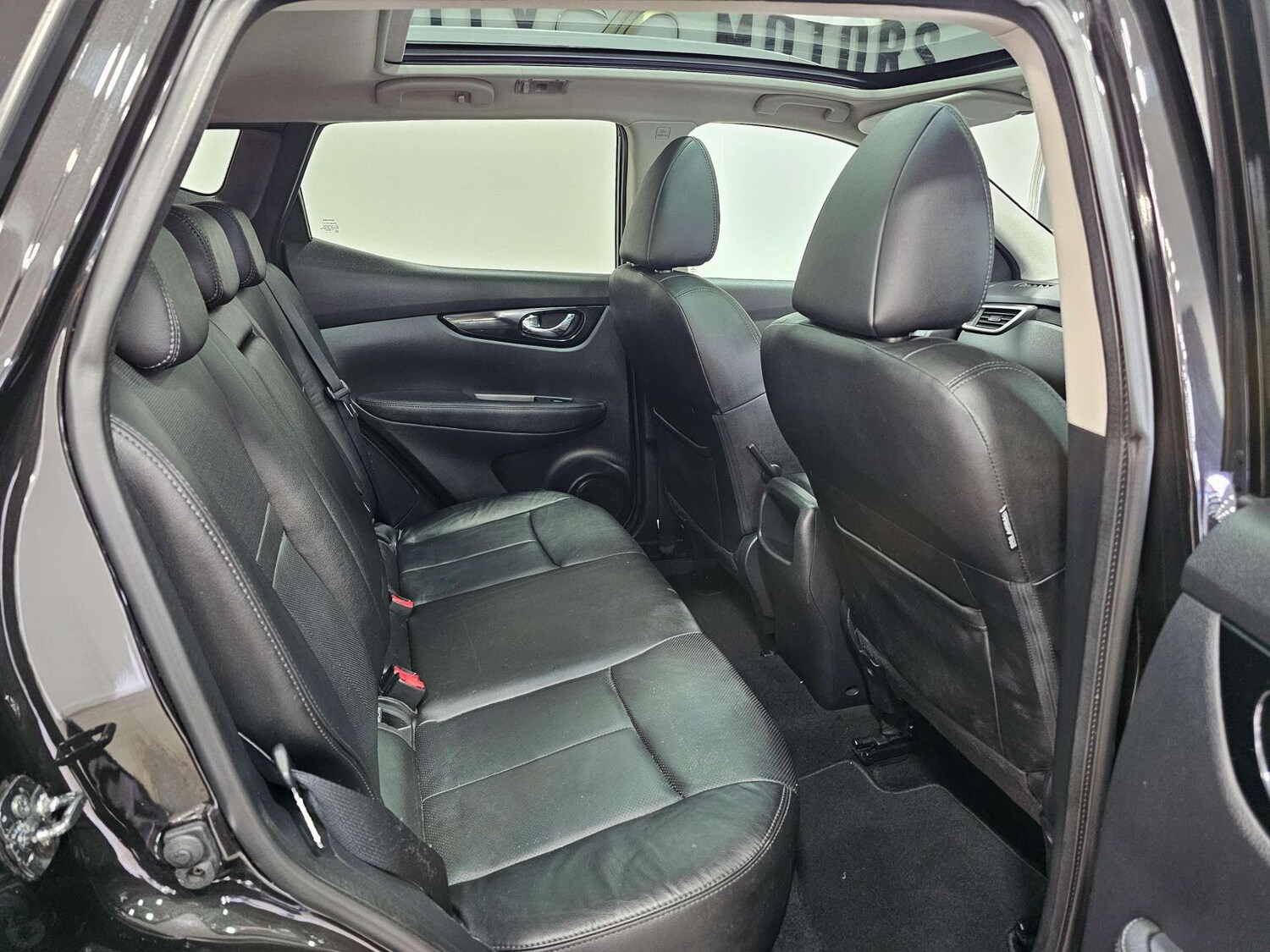 Used Nissan Qashqai 2016 for sale - 77805503: Photo 79