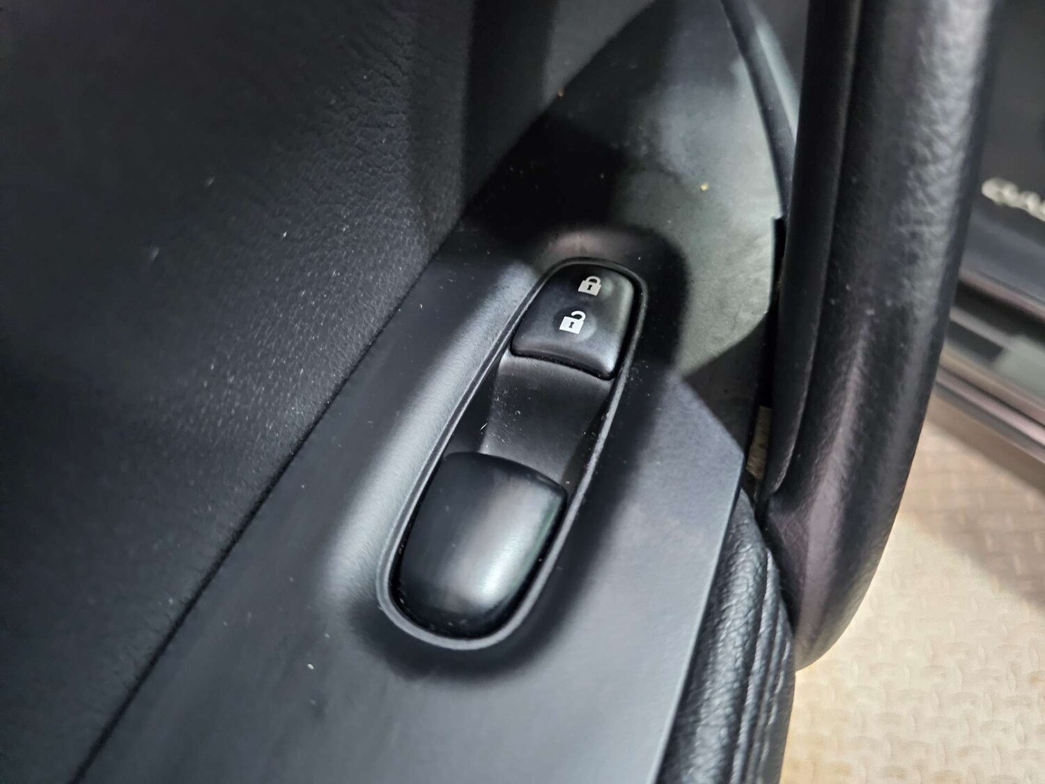 Used Nissan Qashqai 2016 for sale - 77805503: Photo 94