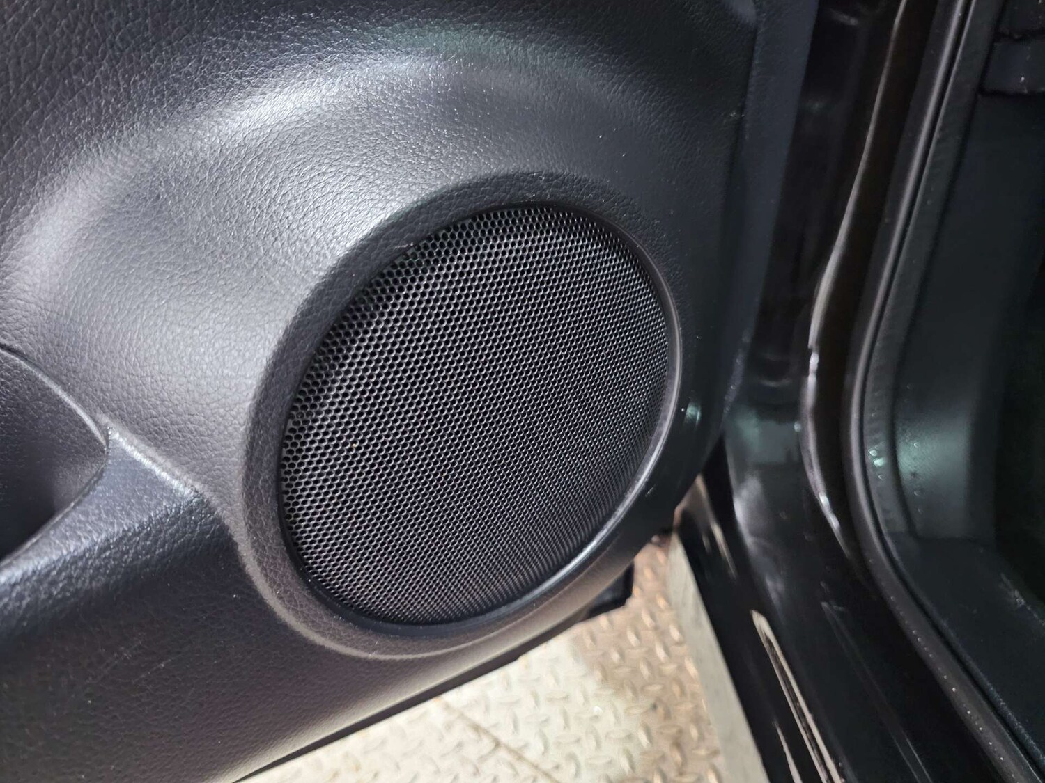 Used Nissan Qashqai 2016 for sale - 77805503: Photo 95