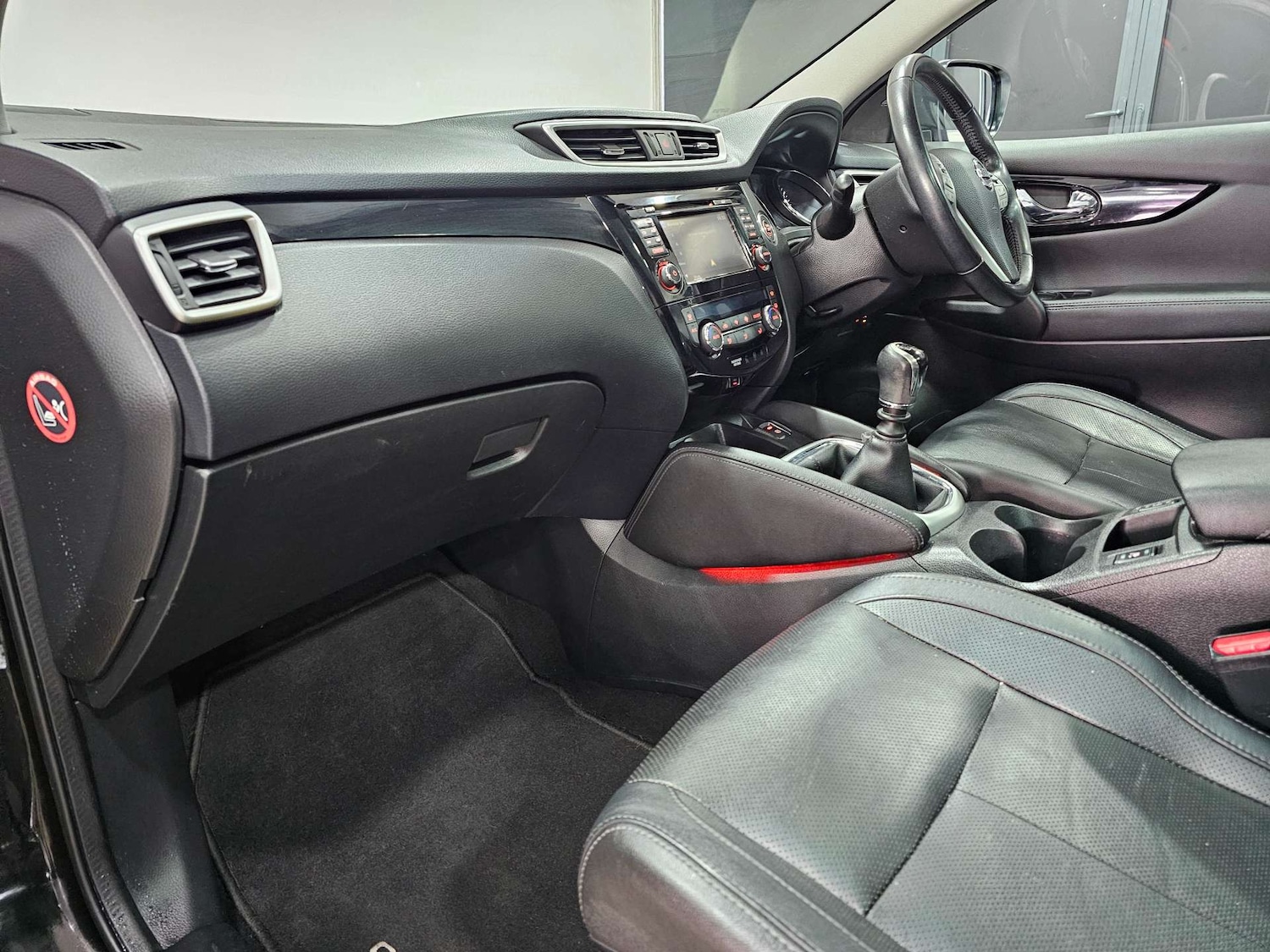 Used Nissan Qashqai 2016 for sale - 77805503: Photo 97