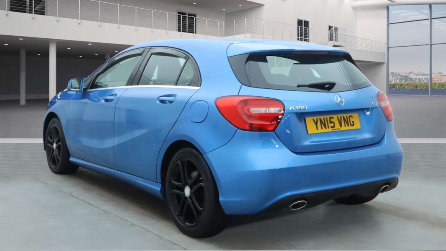 Used Mercedes-Benz A-Class 2015 for sale - 77399269: Photo 4