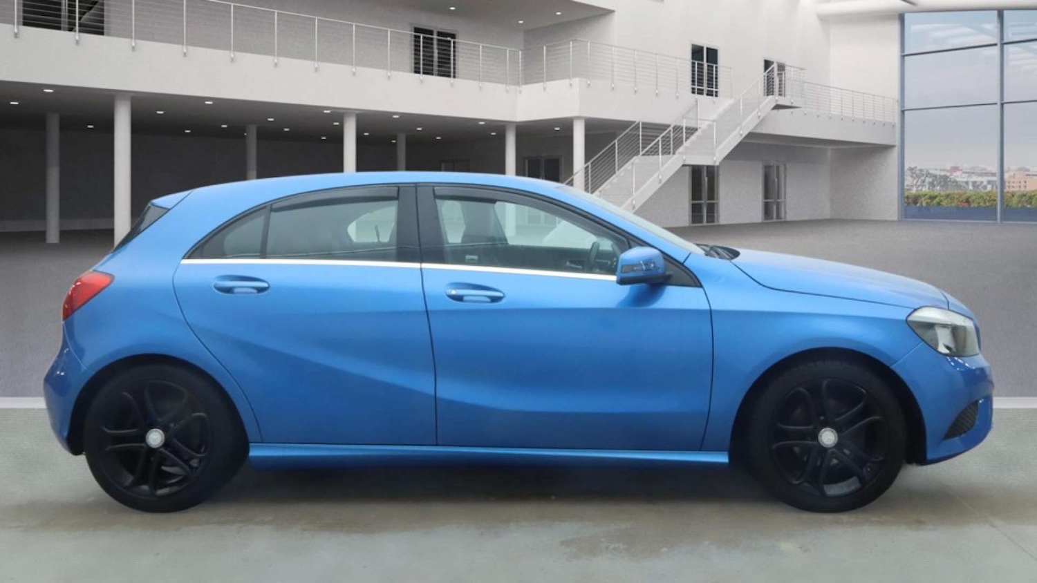 Used Mercedes-Benz A-Class 2015 for sale - 77399269: Photo 6