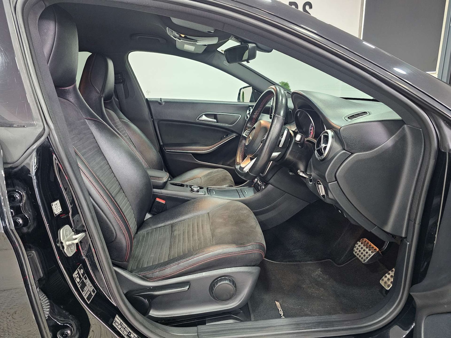 Used Mercedes-Benz CLA 2016 for sale - 78108343: Photo 3