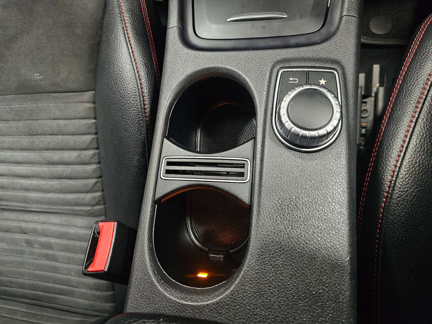 Used Mercedes-Benz CLA 2016 for sale - 78108343: Photo 67