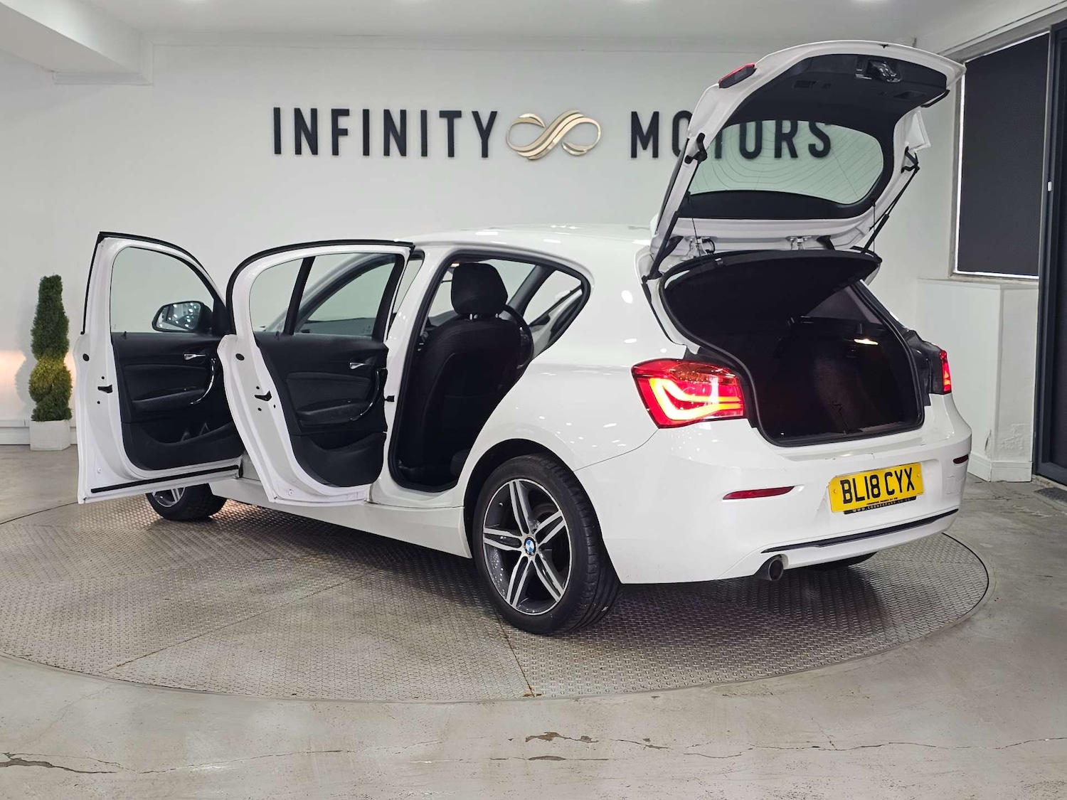 Used BMW 1 Series 2018 for sale - 77406156: Photo 42