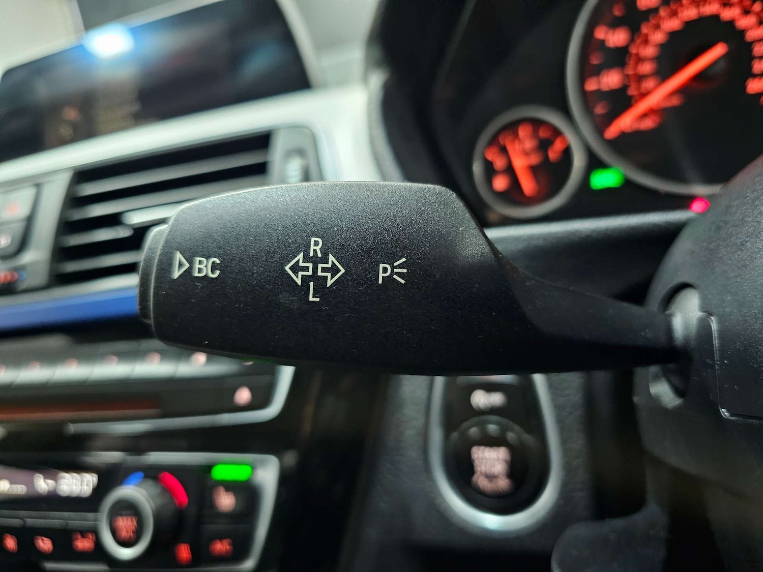 Used BMW 3 Series 2015 for sale - 77139221: Photo 43