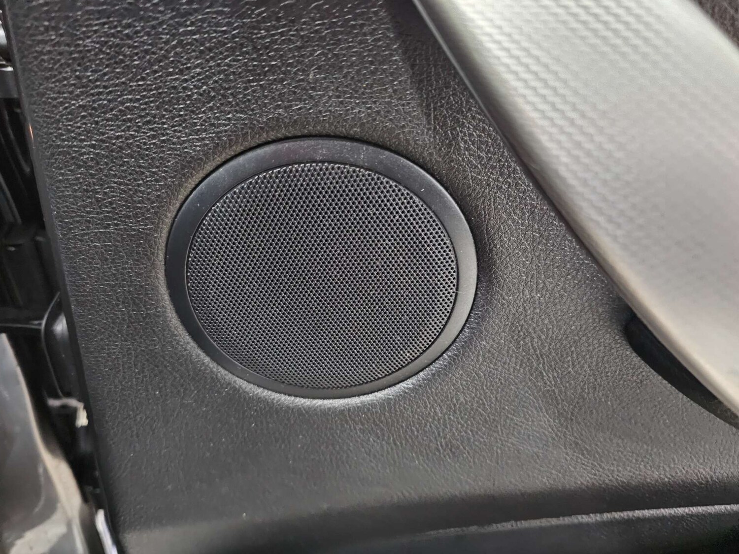 Used BMW 3 Series 2015 for sale - 77139221: Photo 88