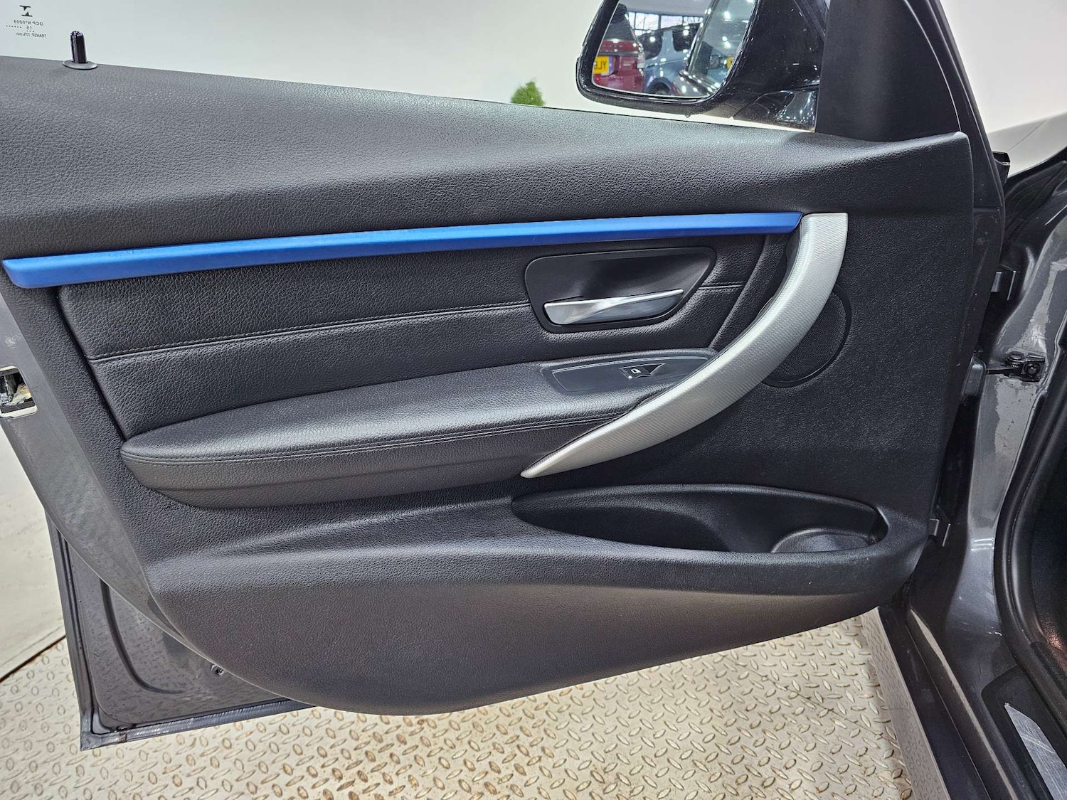 Used BMW 3 Series 2015 for sale - 77139221: Photo 93