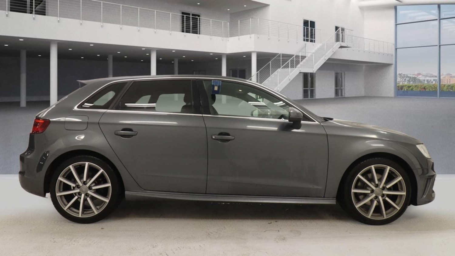 Used Audi A3 2014 for sale - 77184835: Photo 7