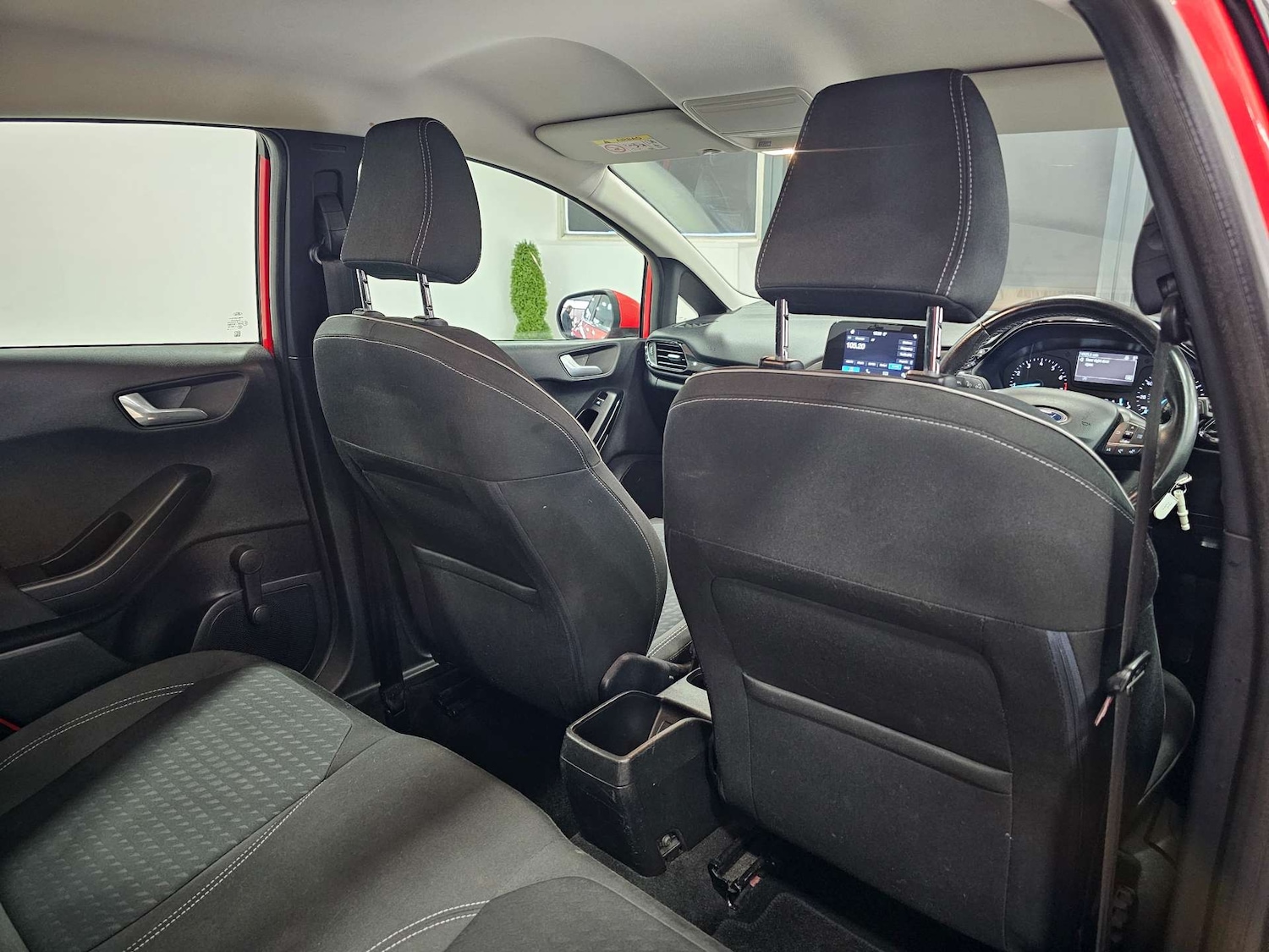 Used Ford Fiesta 2018 for sale - 76972417: Photo 77