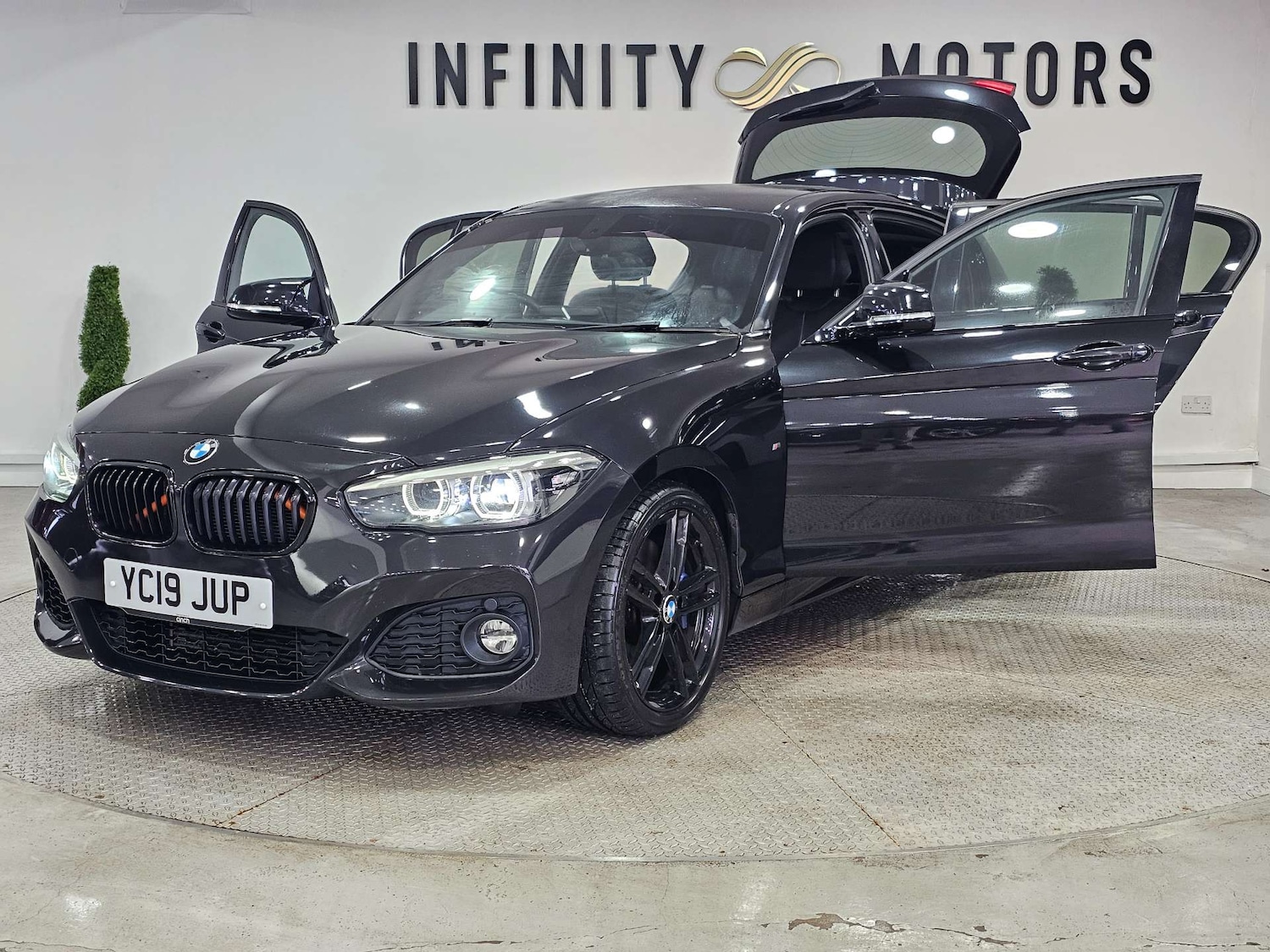 Used BMW 1 Series 2019 for sale - 77617151: Photo 45