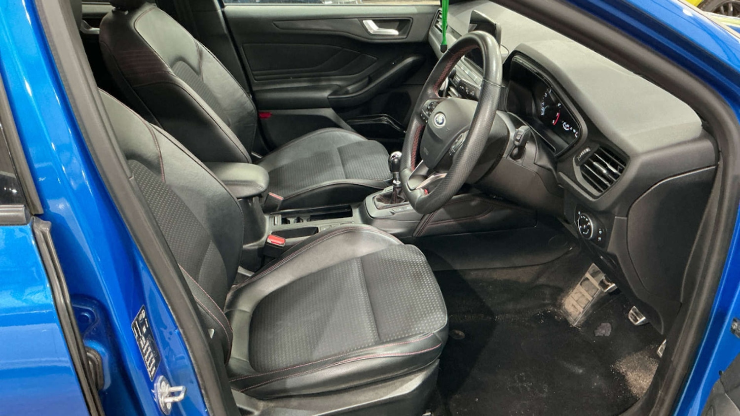 Used Ford Focus 2019 for sale - 77920611: Photo 12