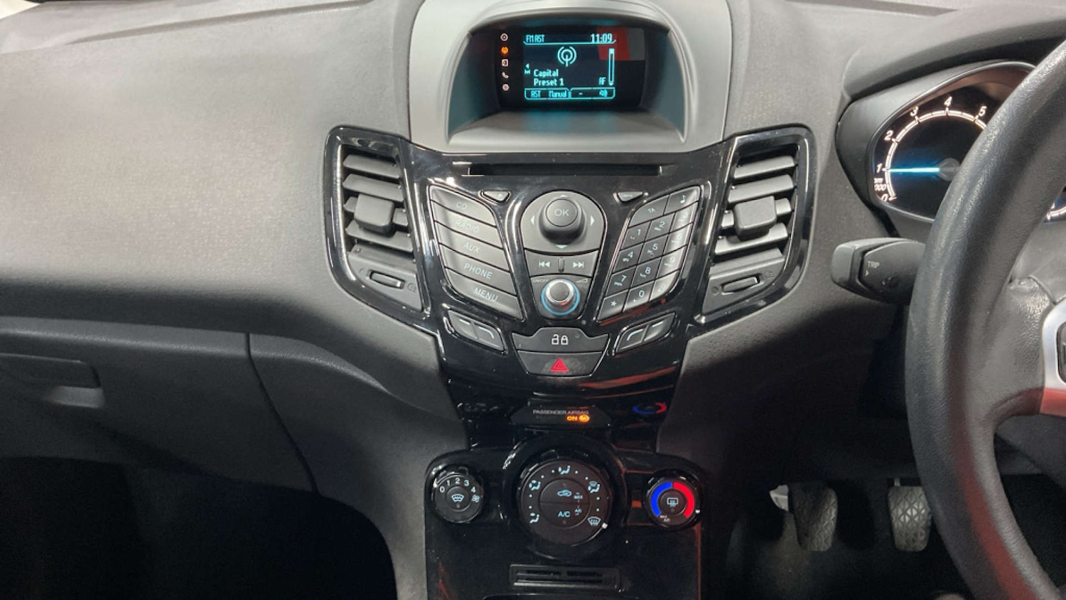 Used Ford Fiesta 2014 for sale - 76972430: Photo 14