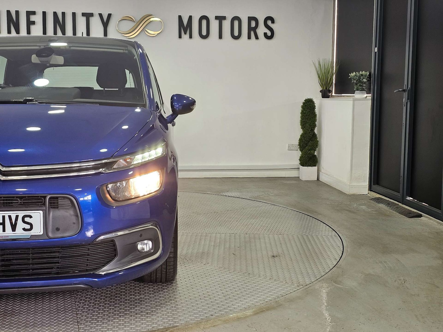 Used Citroen C4 Picasso 2017 for sale - 76972324: Photo 11