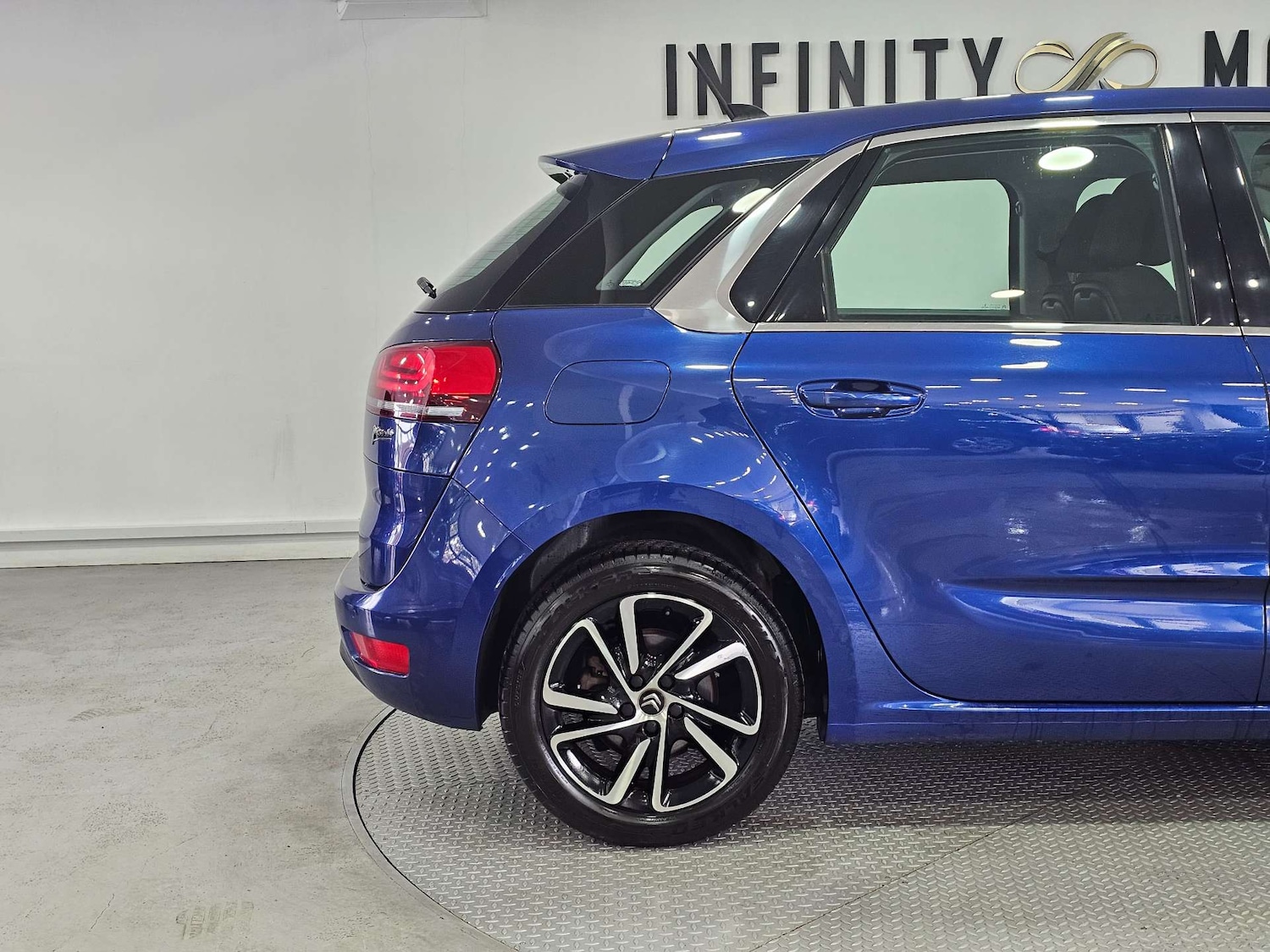 Used Citroen C4 Picasso 2017 for sale - 76972324: Photo 37