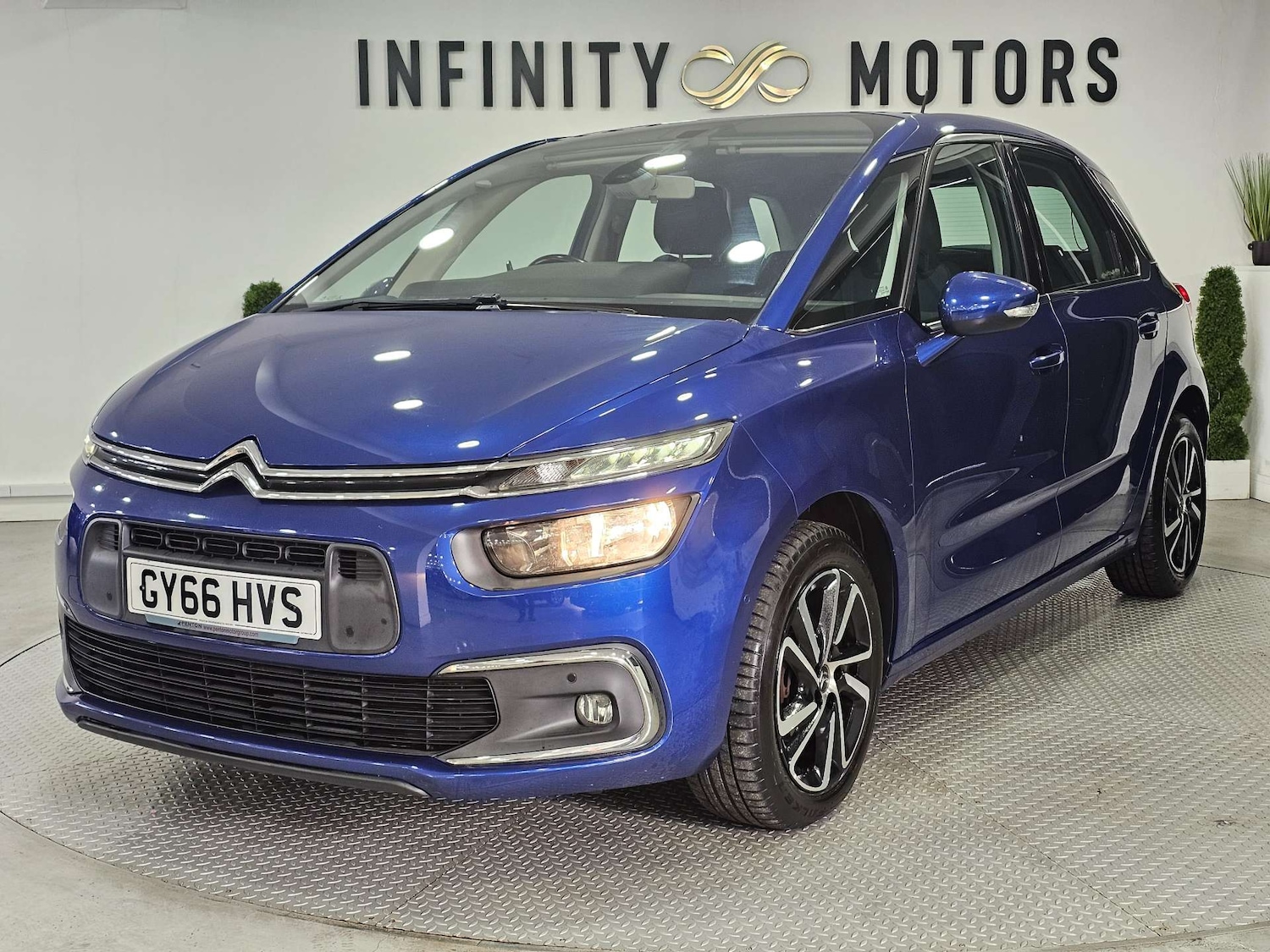 Used Citroen C4 Picasso 2017 for sale - 76972324: Photo 4