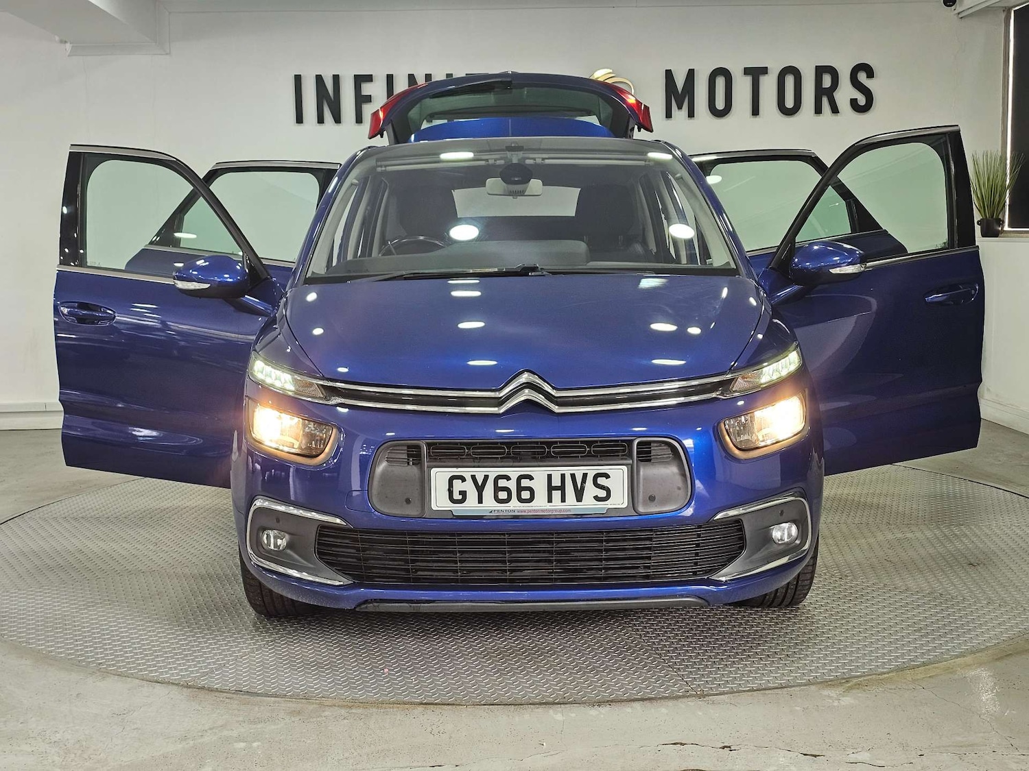Used Citroen C4 Picasso 2017 for sale - 76972324: Photo 44