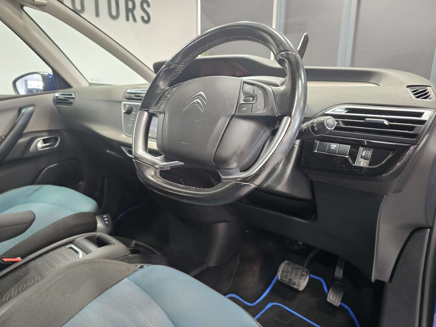 Used Citroen C4 Picasso 2017 for sale - 76972324: Photo 5