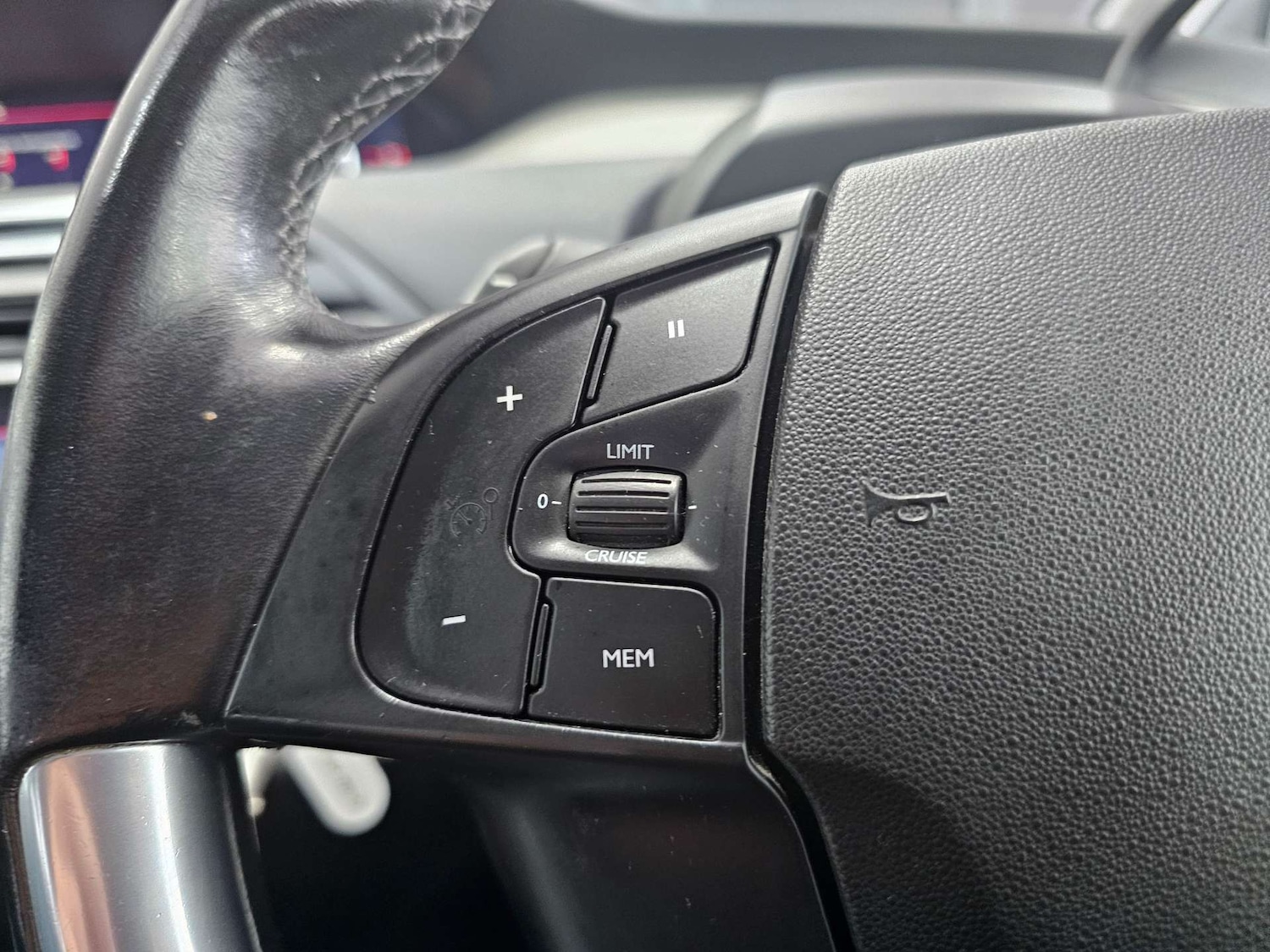 Used Citroen C4 Picasso 2017 for sale - 76972324: Photo 59