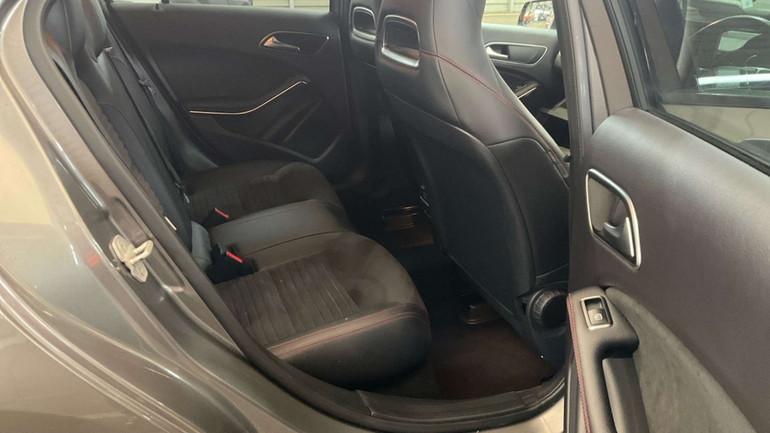 Used Mercedes-Benz A-Class 2018 for sale - 77980234: Photo 11