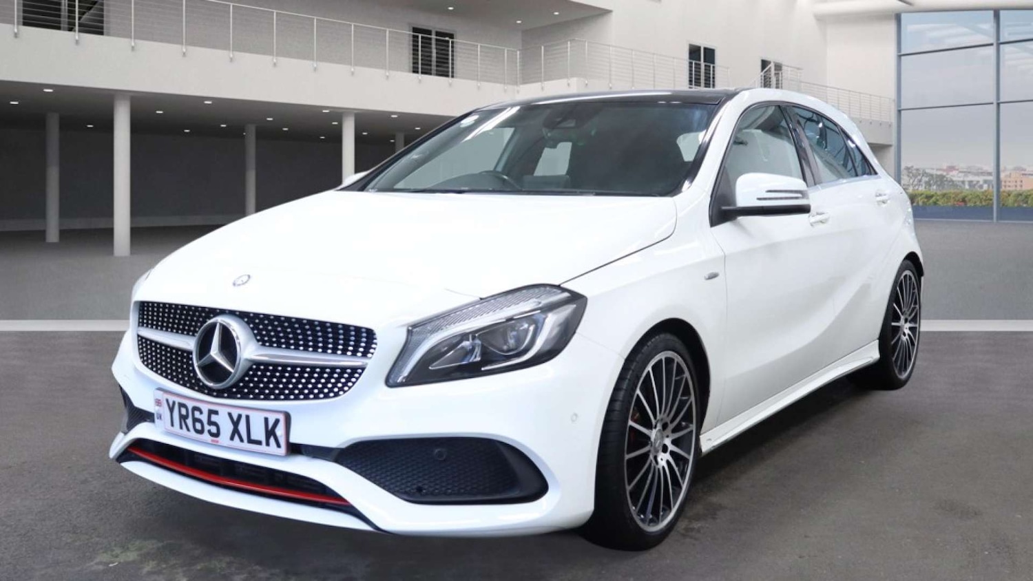 Used Mercedes-Benz A-Class 2015 for sale - 77643205: Photo 3