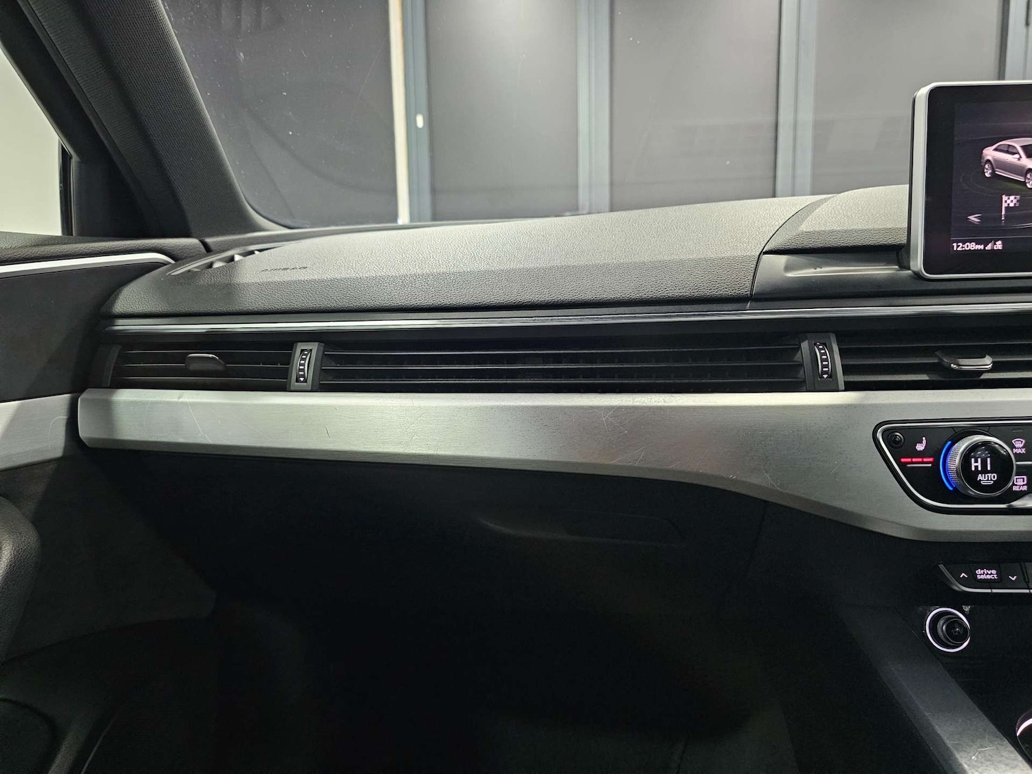 Used Audi A4 2018 for sale - 77483014: Photo 19