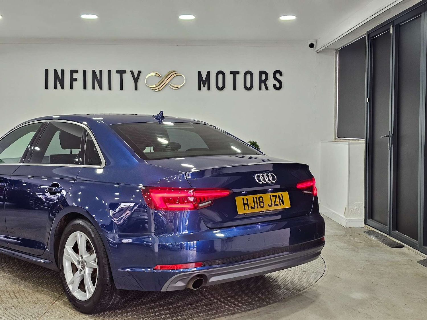 Used Audi A4 2018 for sale - 77483014: Photo 51