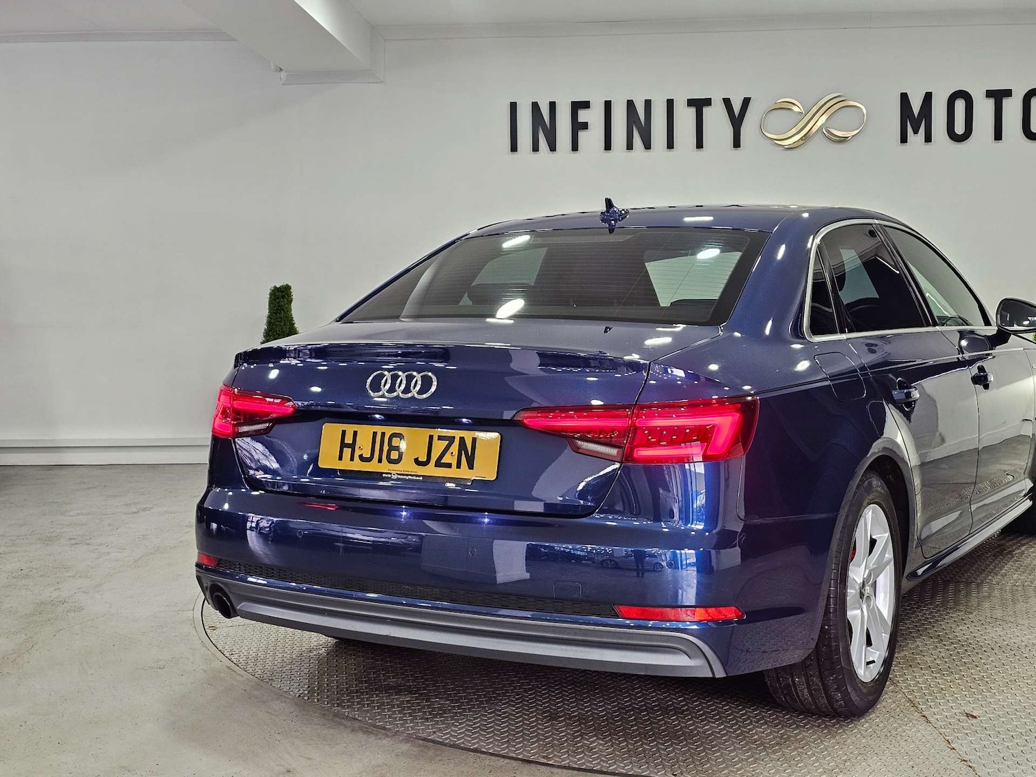 Used Audi A4 2018 for sale - 77483014: Photo 55