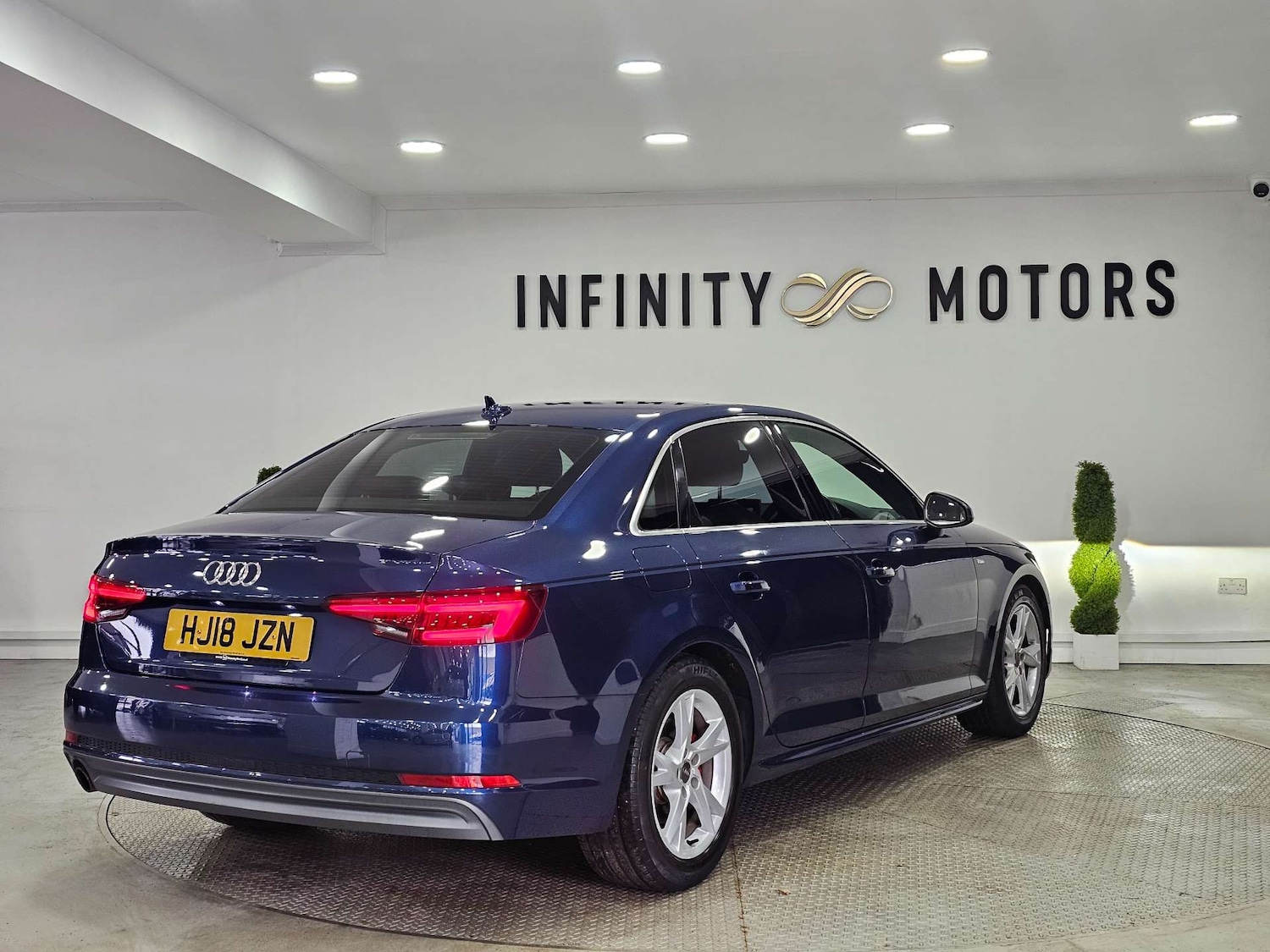 Used Audi A4 2018 for sale - 77483014: Photo 57