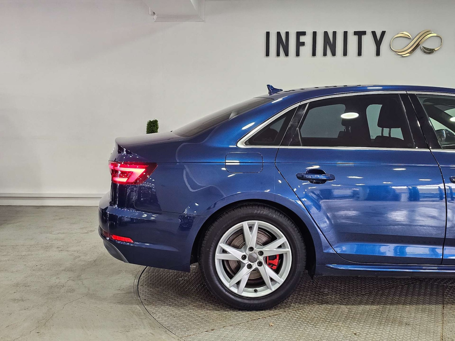 Used Audi A4 2018 for sale - 77483014: Photo 60