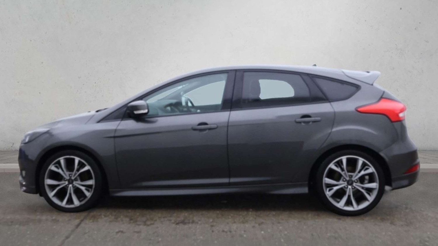 Used Ford Focus 2017 for sale - 76972466: Photo 8