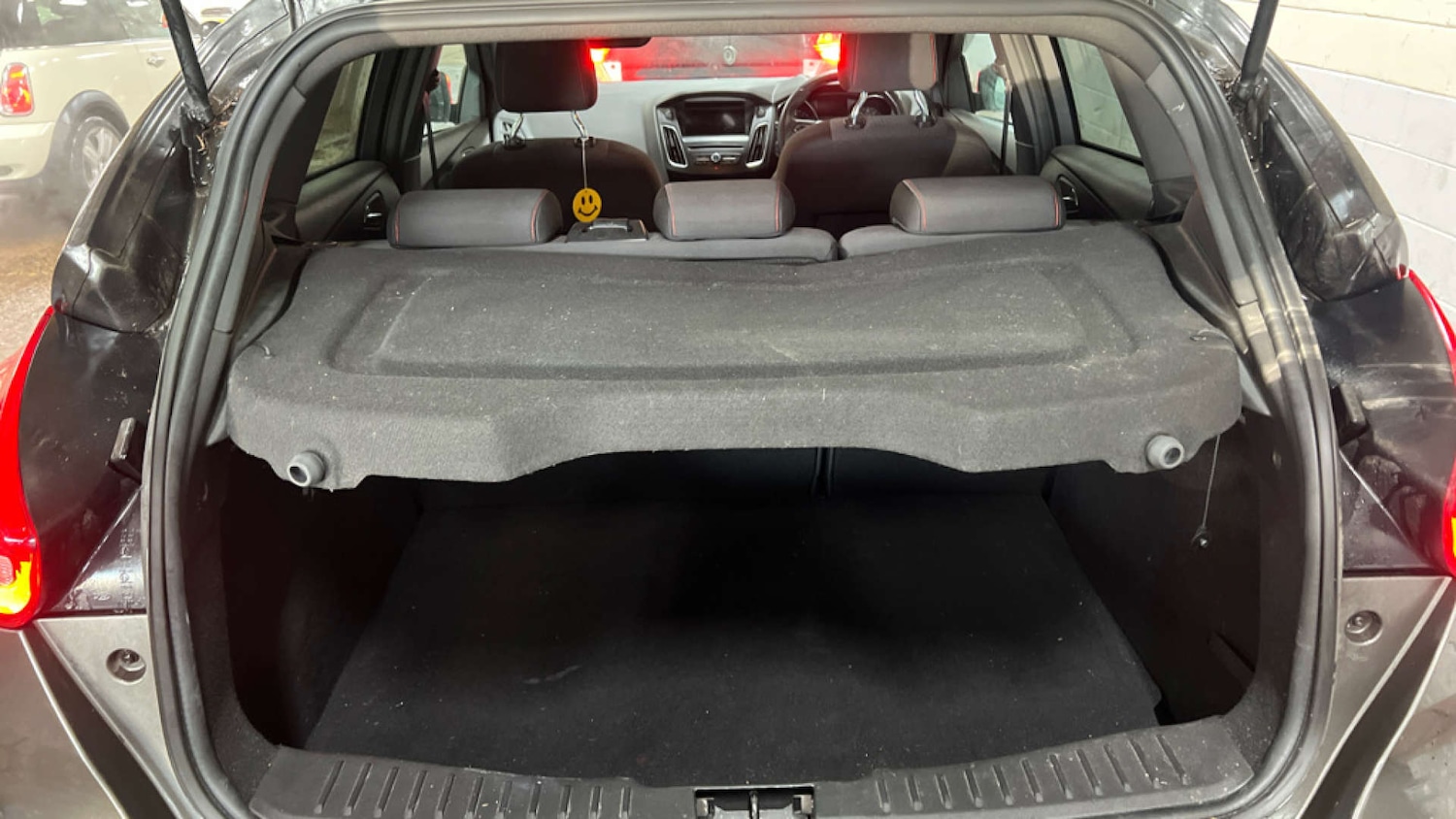 Used Ford Focus 2017 for sale - 76972466: Photo 9