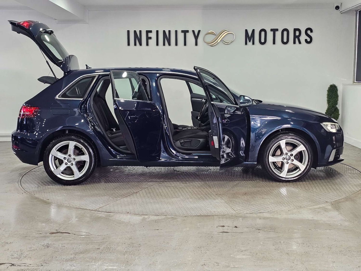 Used Audi A3 2016 for sale - 76972433: Photo 42