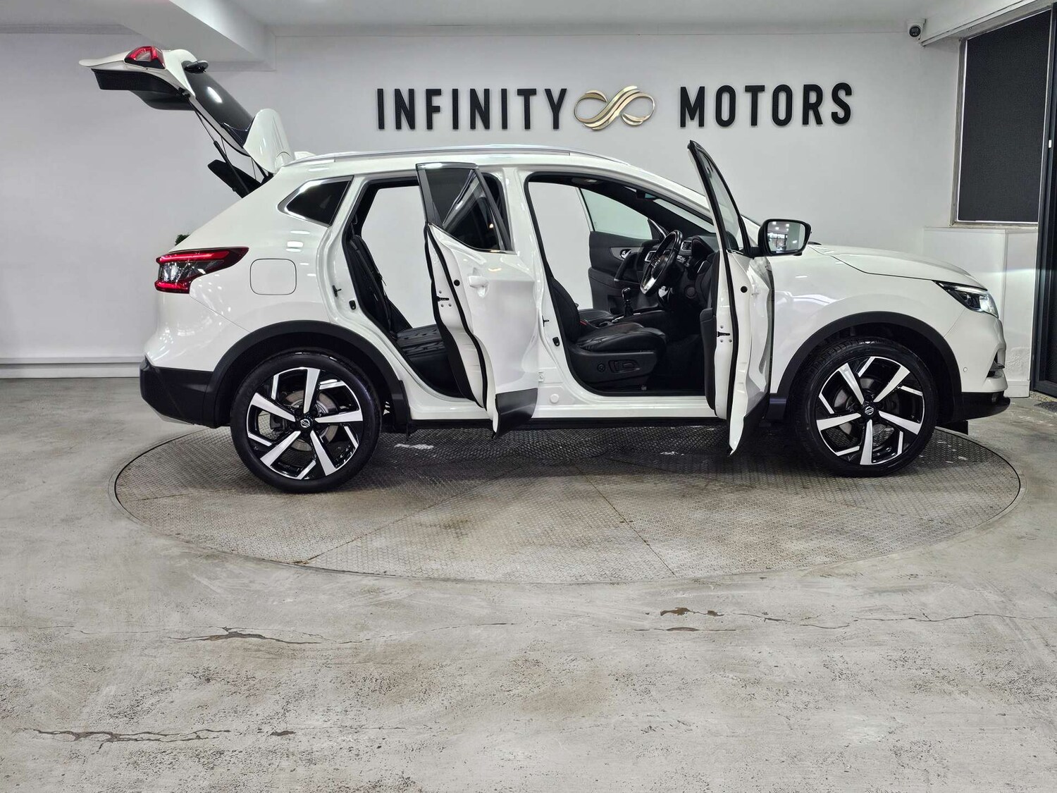 Used Nissan Qashqai 2018 for sale - 77594820: Photo 39