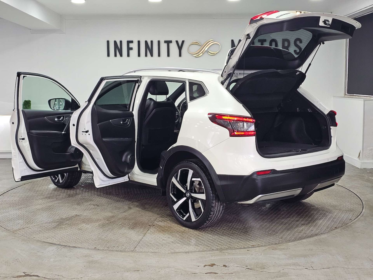 Used Nissan Qashqai 2018 for sale - 77594820: Photo 43