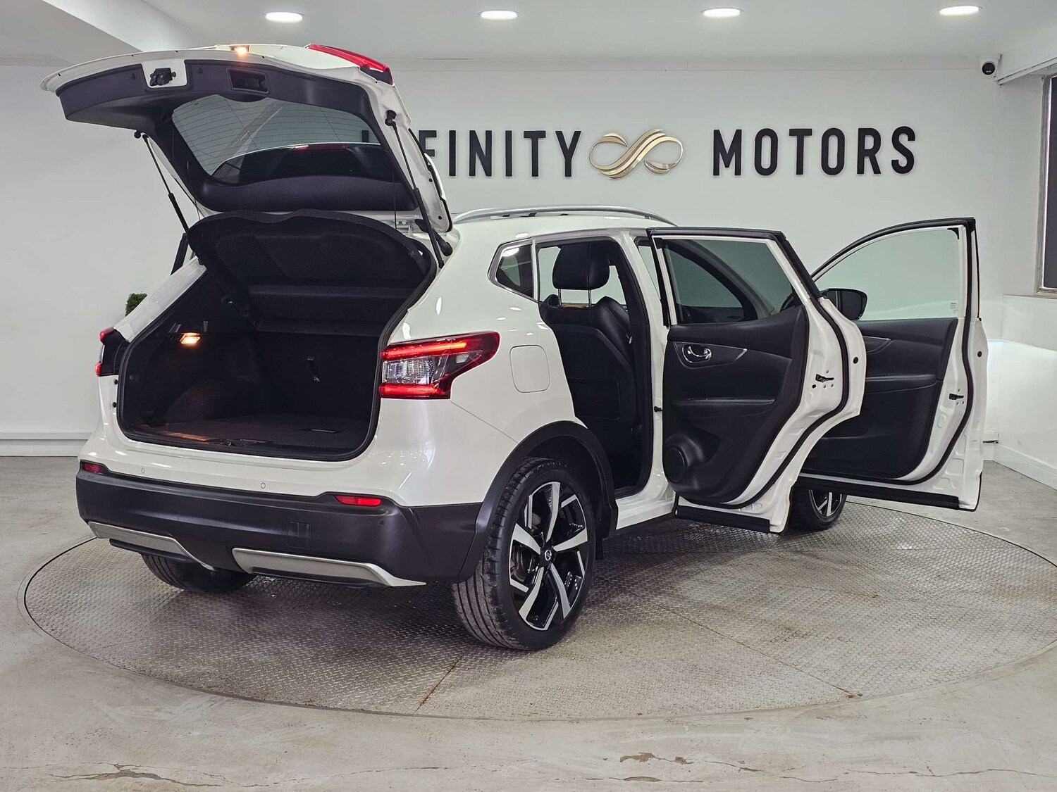 Used Nissan Qashqai 2018 for sale - 77594820: Photo 44