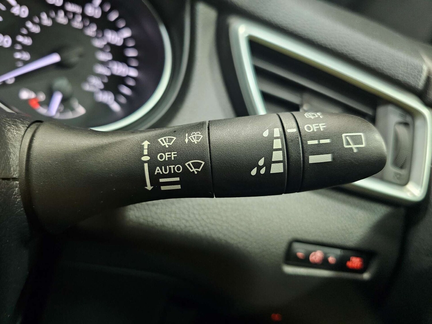 Used Nissan Qashqai 2018 for sale - 77594820: Photo 50