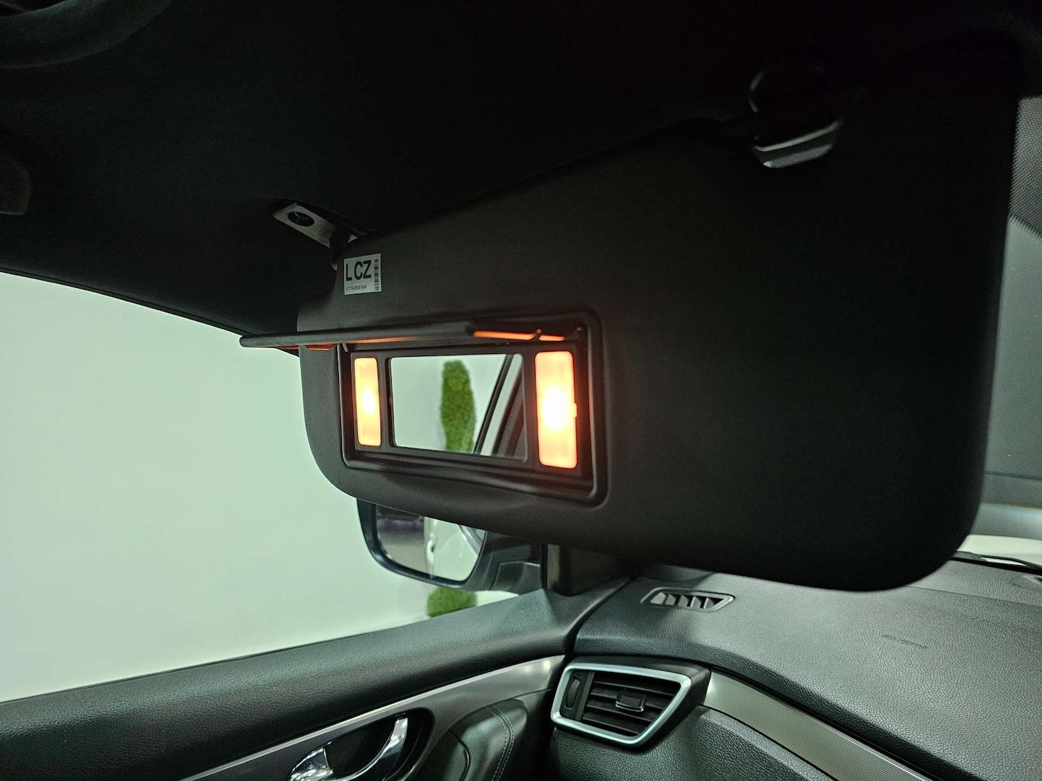 Used Nissan Qashqai 2018 for sale - 77594820: Photo 63