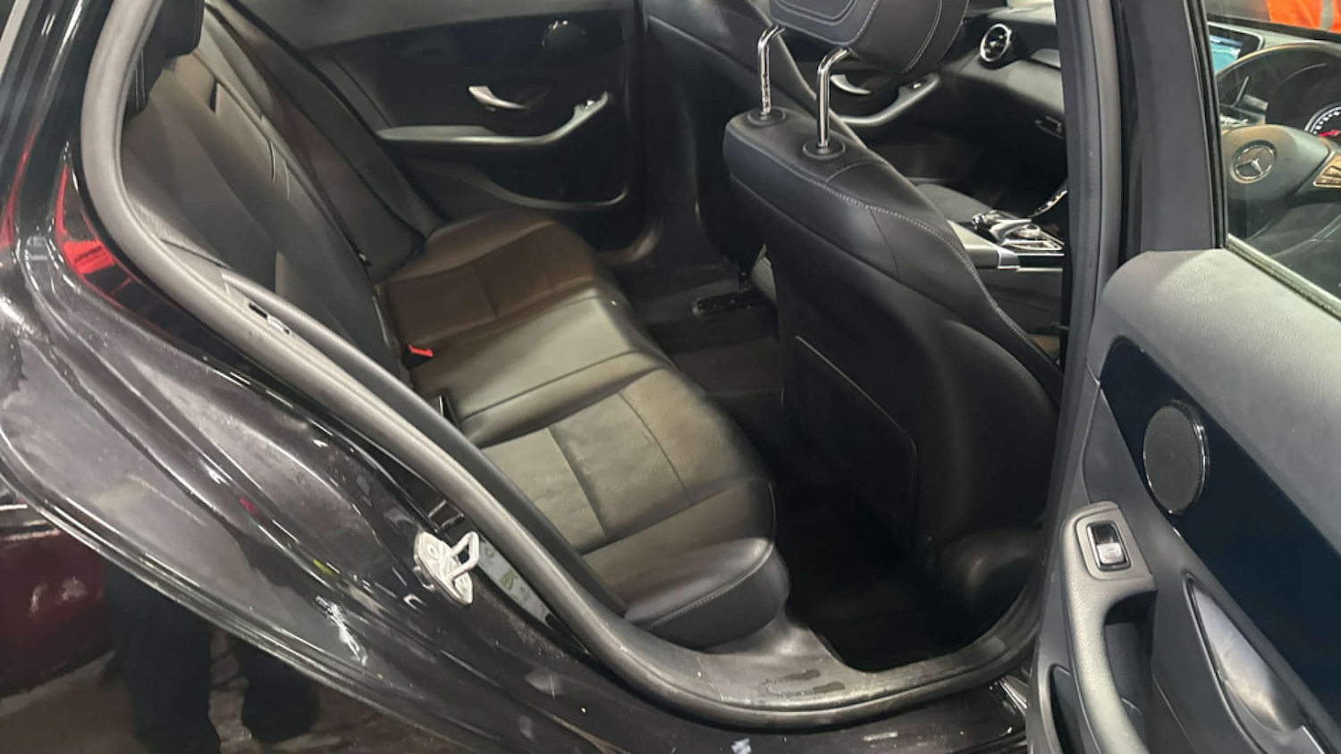 Used Mercedes-Benz C Class 2017 for sale - 77227780: Photo 11